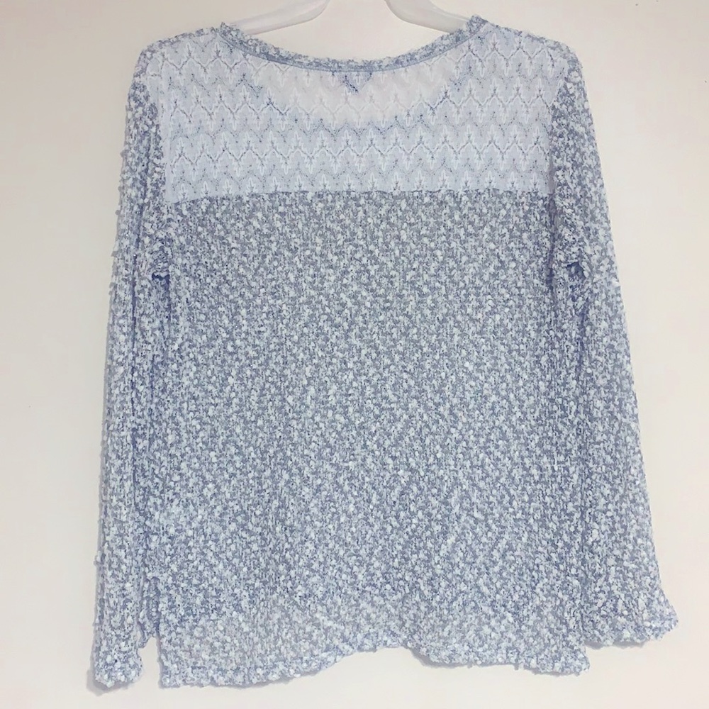Women’s blouse